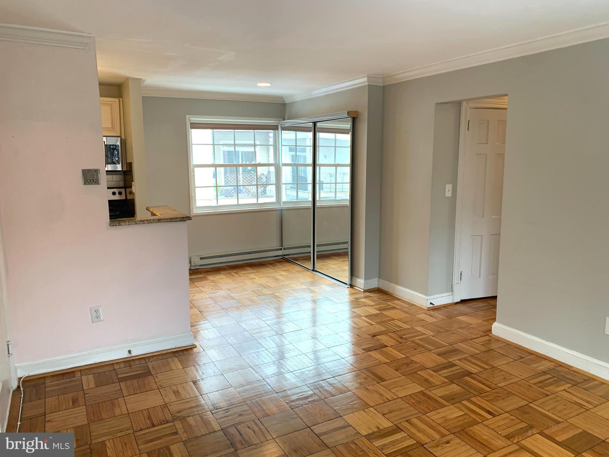 POTOWMACK CROSSING - Residential Lease