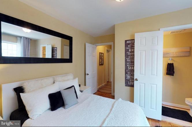 POTOWMACK CROSSING - Residential Lease