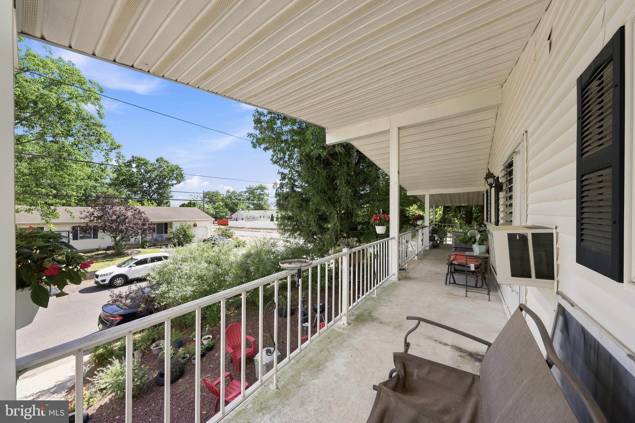 926 NEWARK AVENUE
