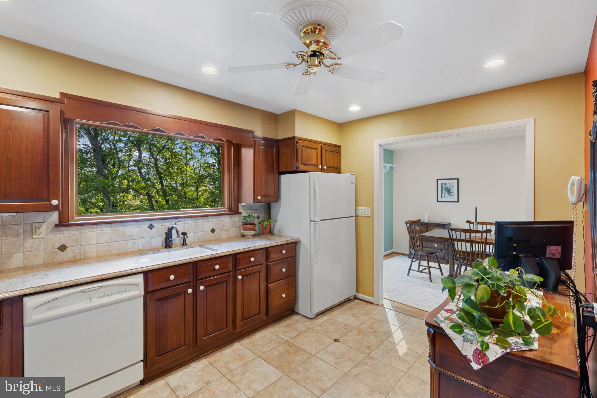 5901 RUSTIC LANE