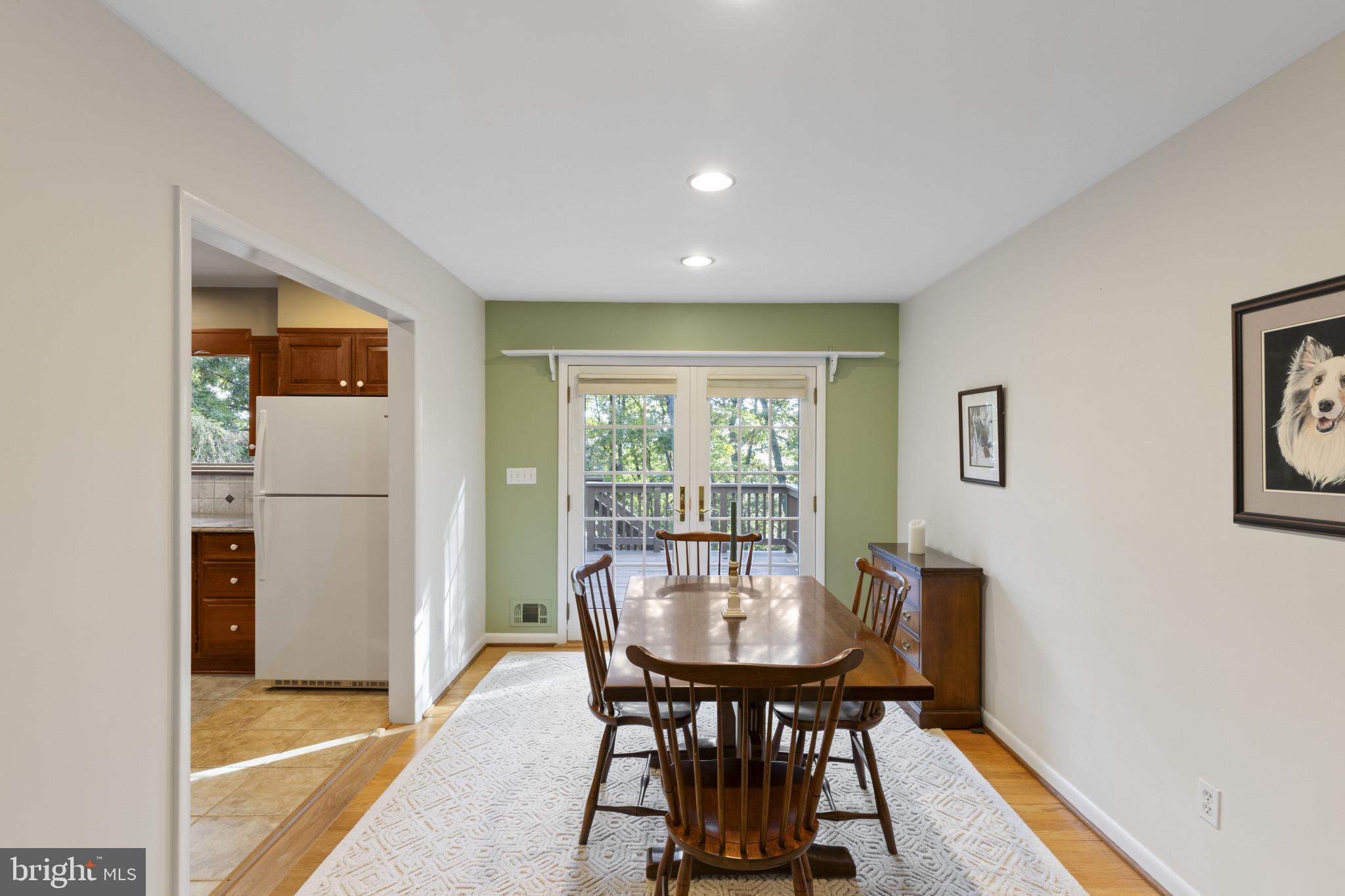 ELKRIDGE HEIGHTS - Residential