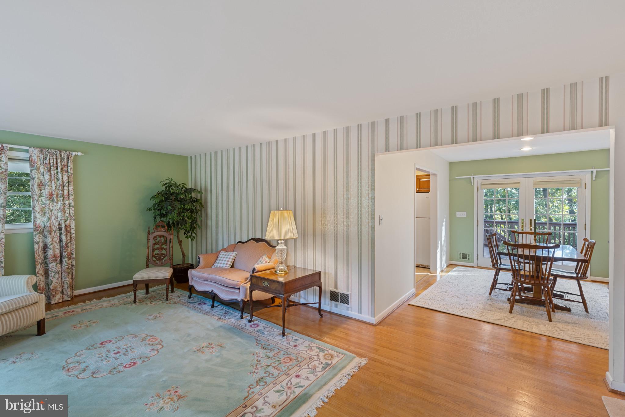 ELKRIDGE HEIGHTS - Residential