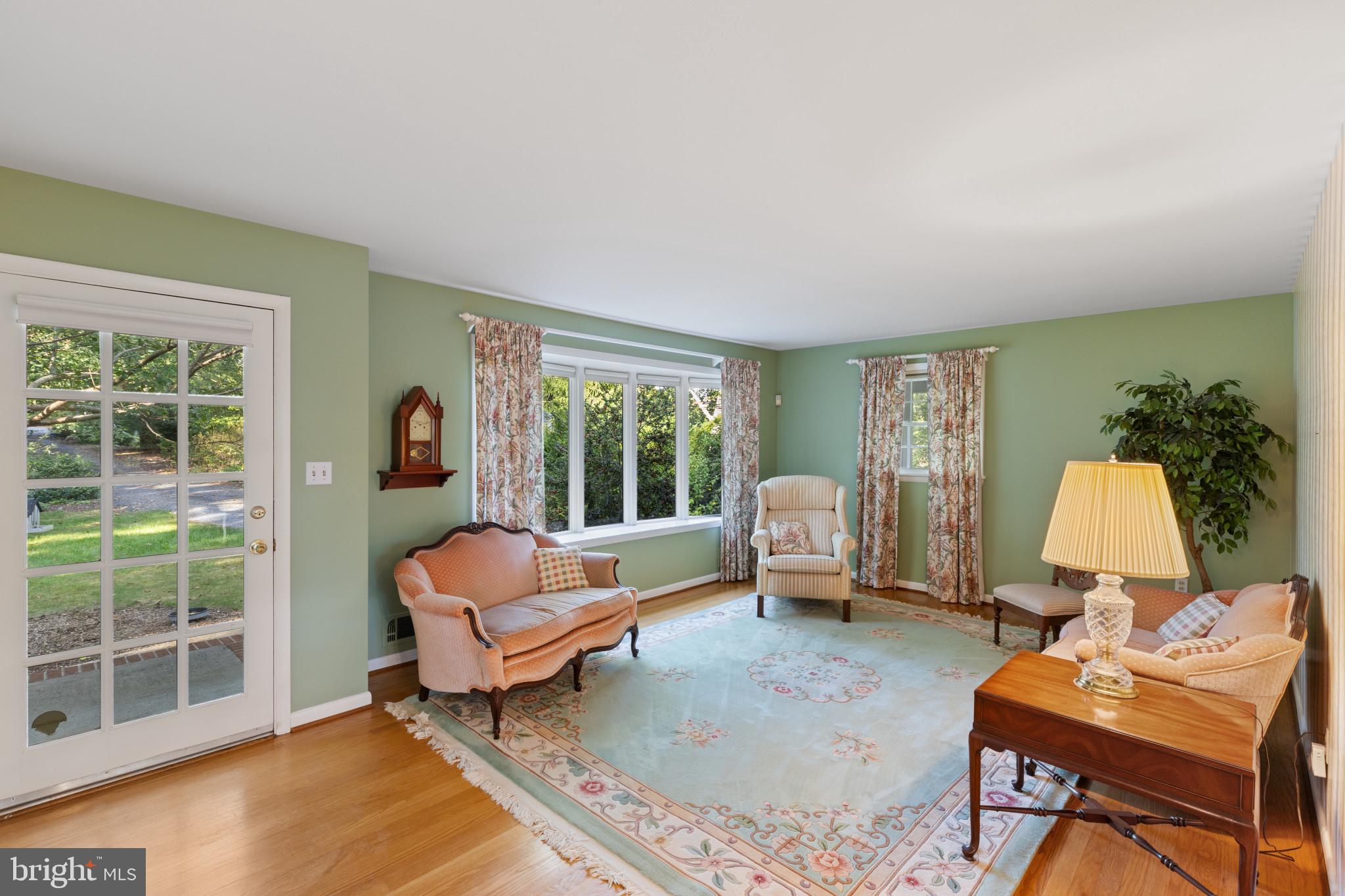 ELKRIDGE HEIGHTS - Residential