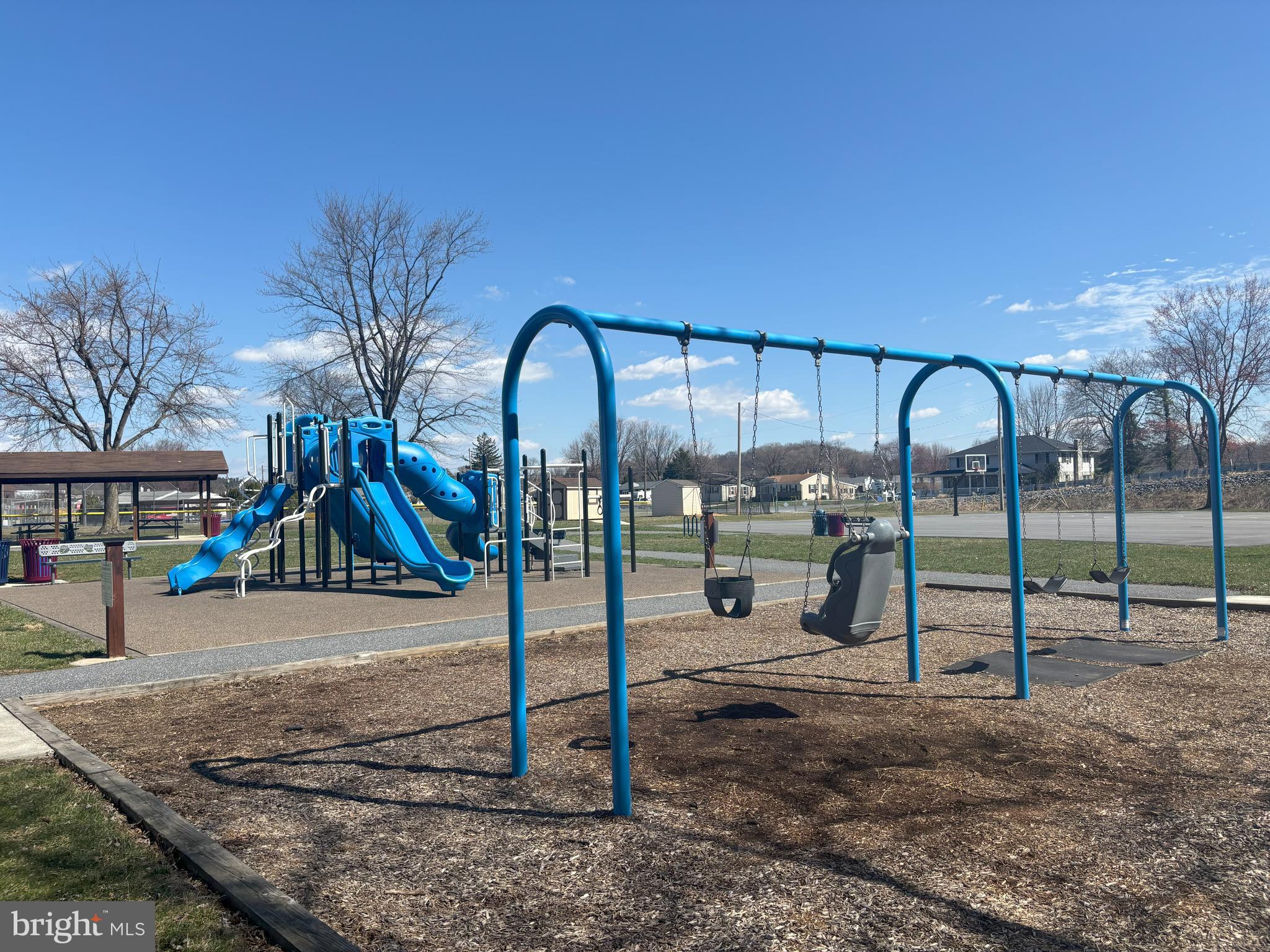 SHOPES GARDEN - Residential