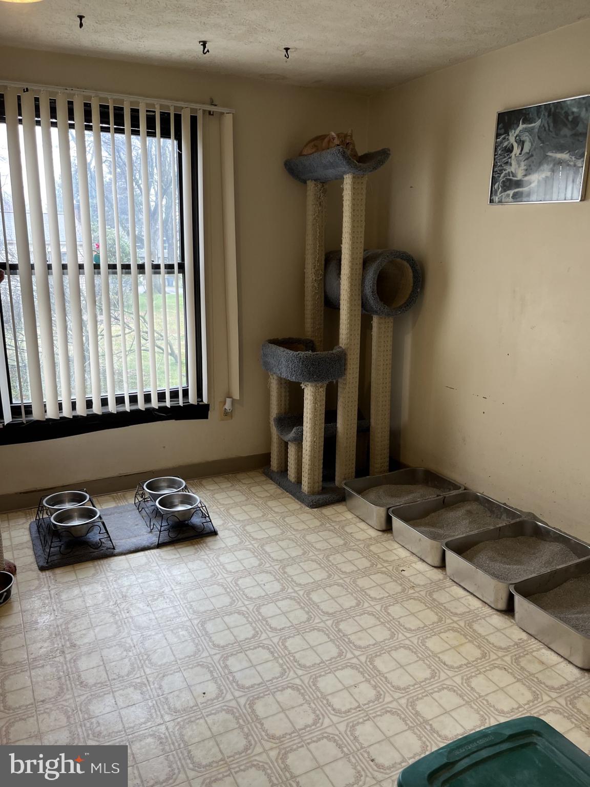 VILLAGE OF OWEN BROWN - Residential