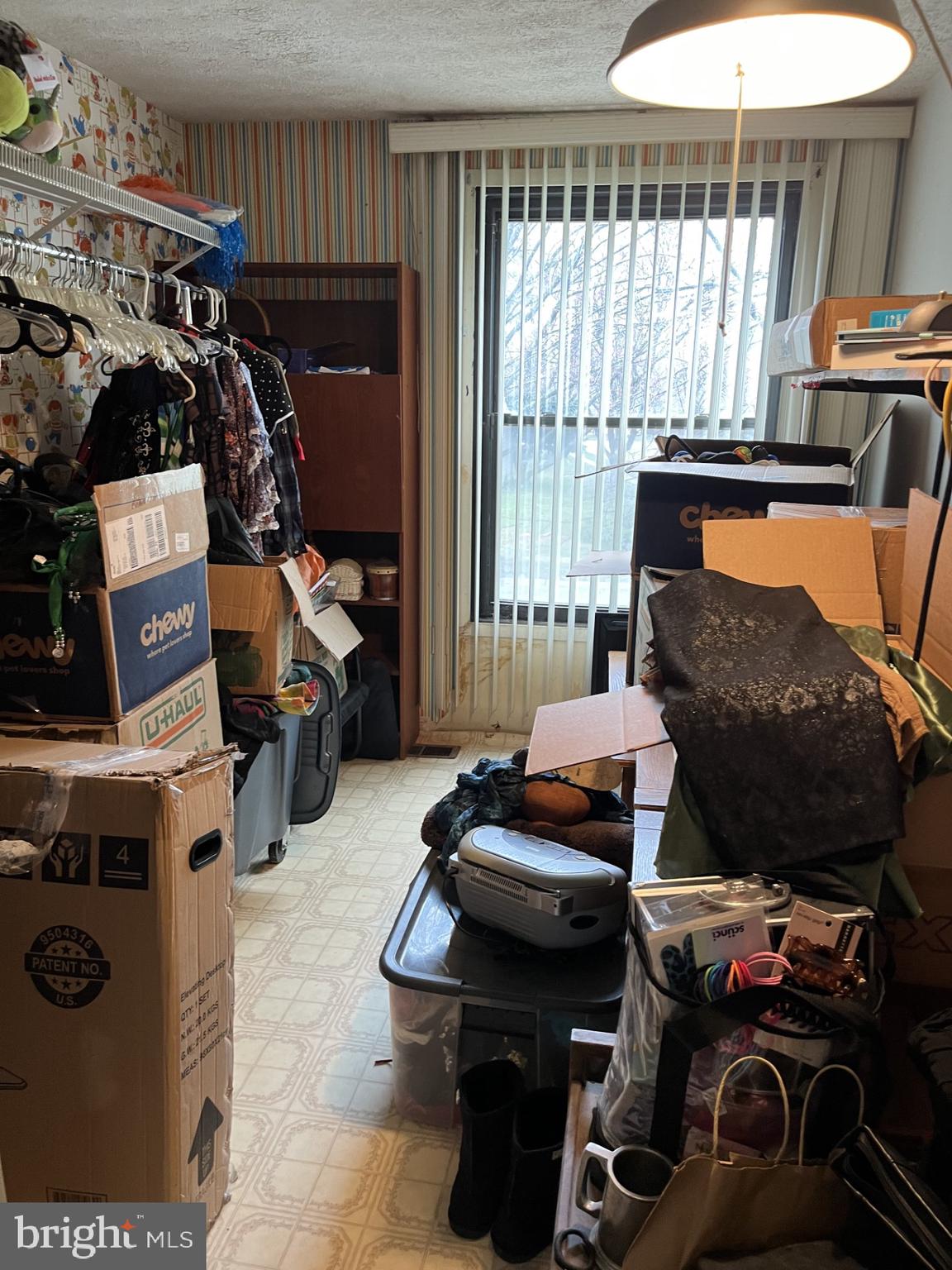 VILLAGE OF OWEN BROWN - Residential