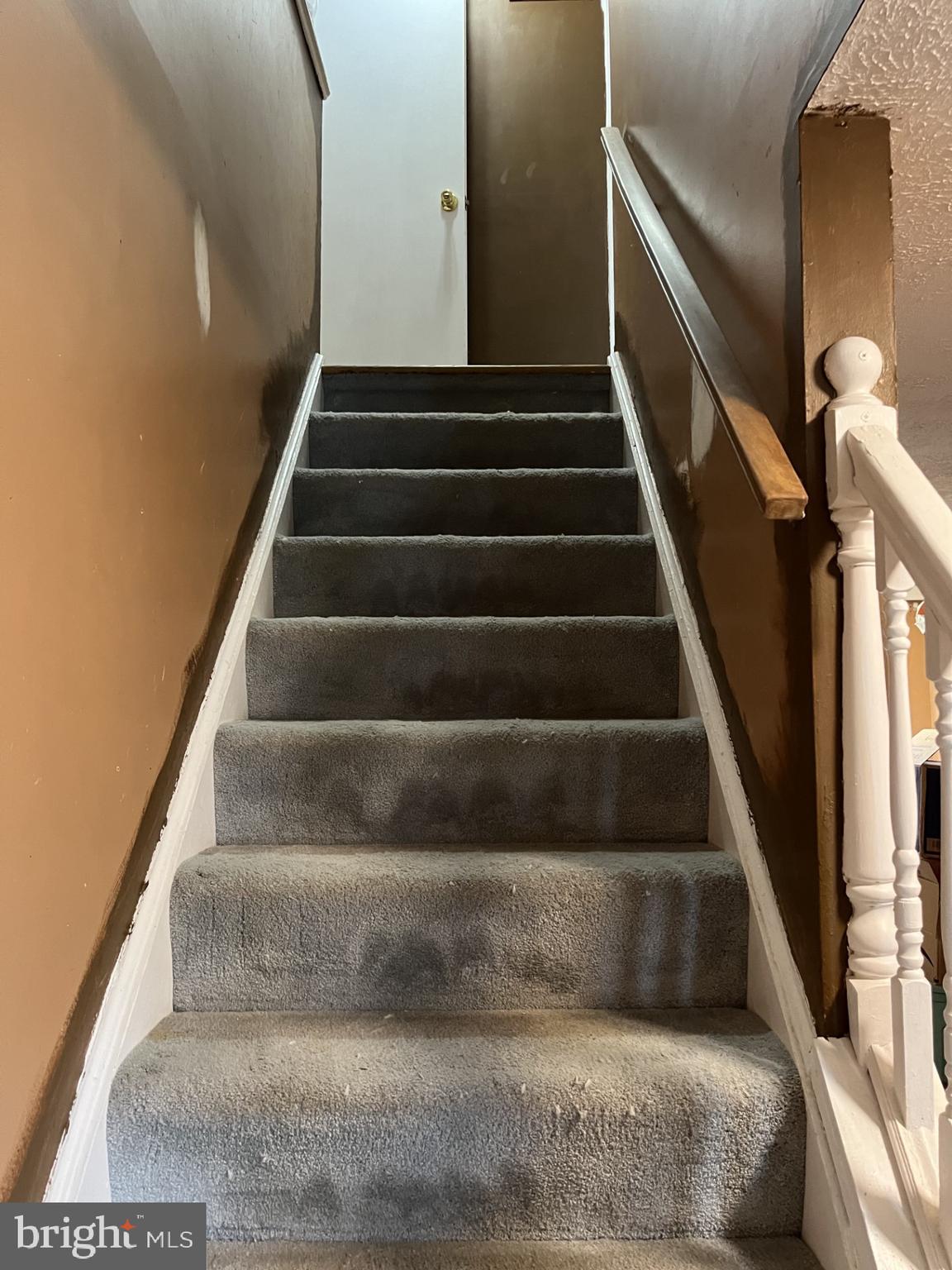 VILLAGE OF OWEN BROWN - Residential