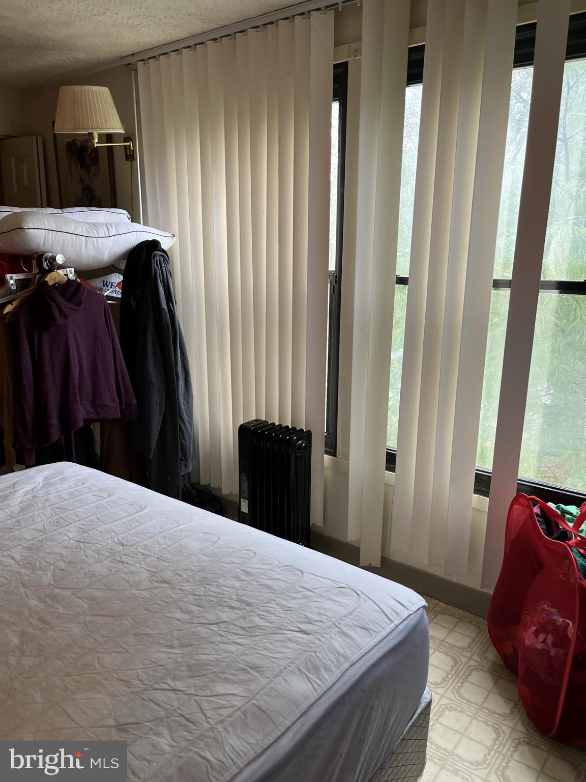 VILLAGE OF OWEN BROWN - Residential