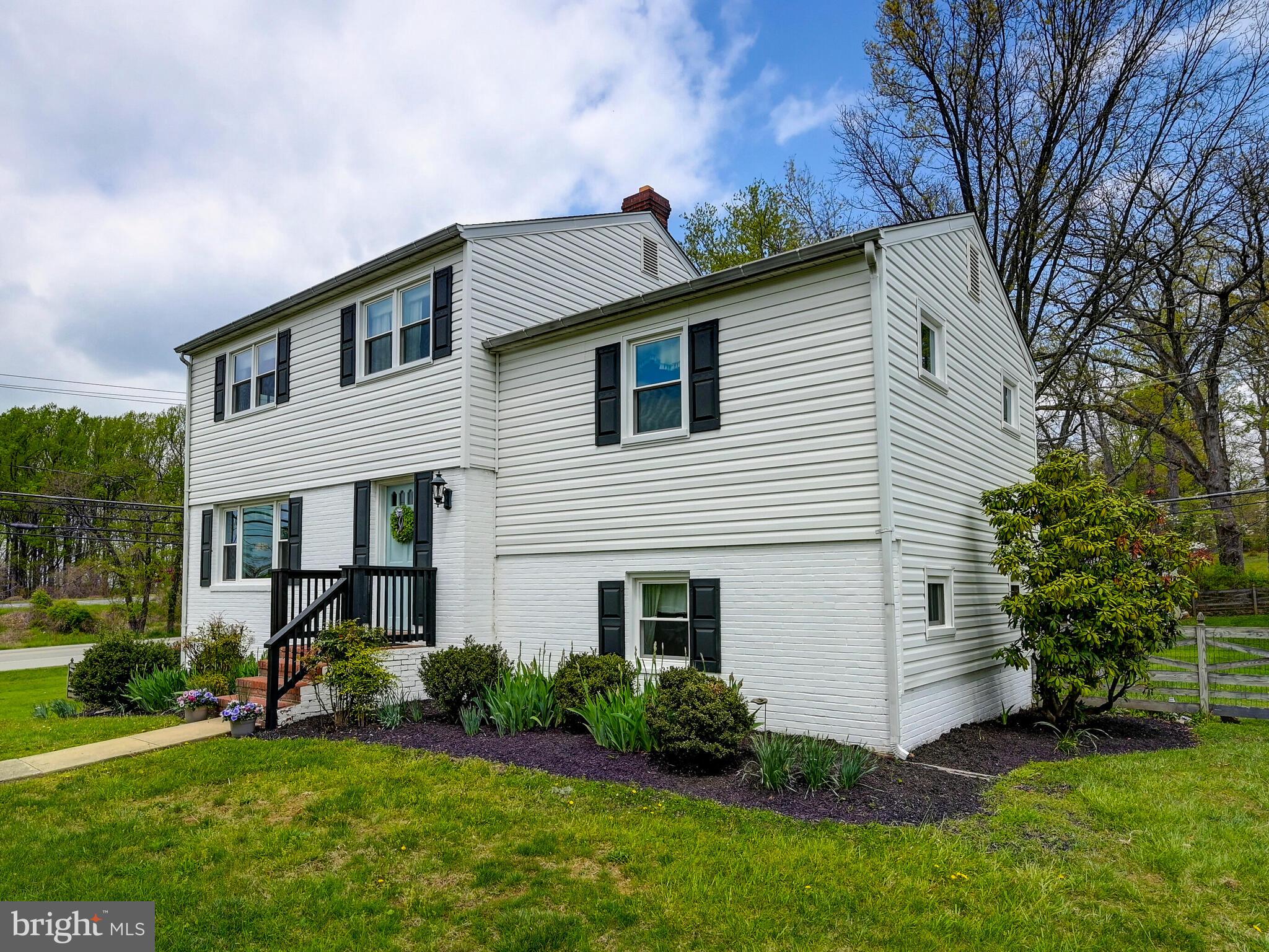 MINE BANK - Residential