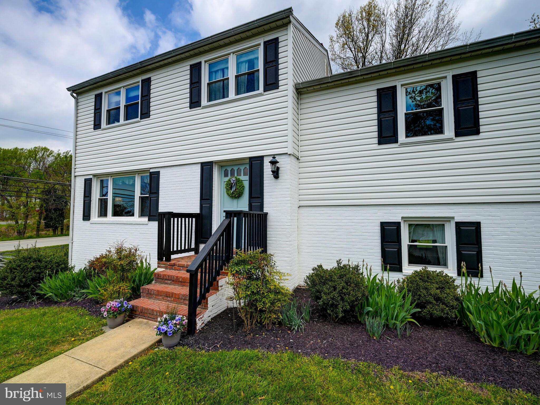 MINE BANK - Residential