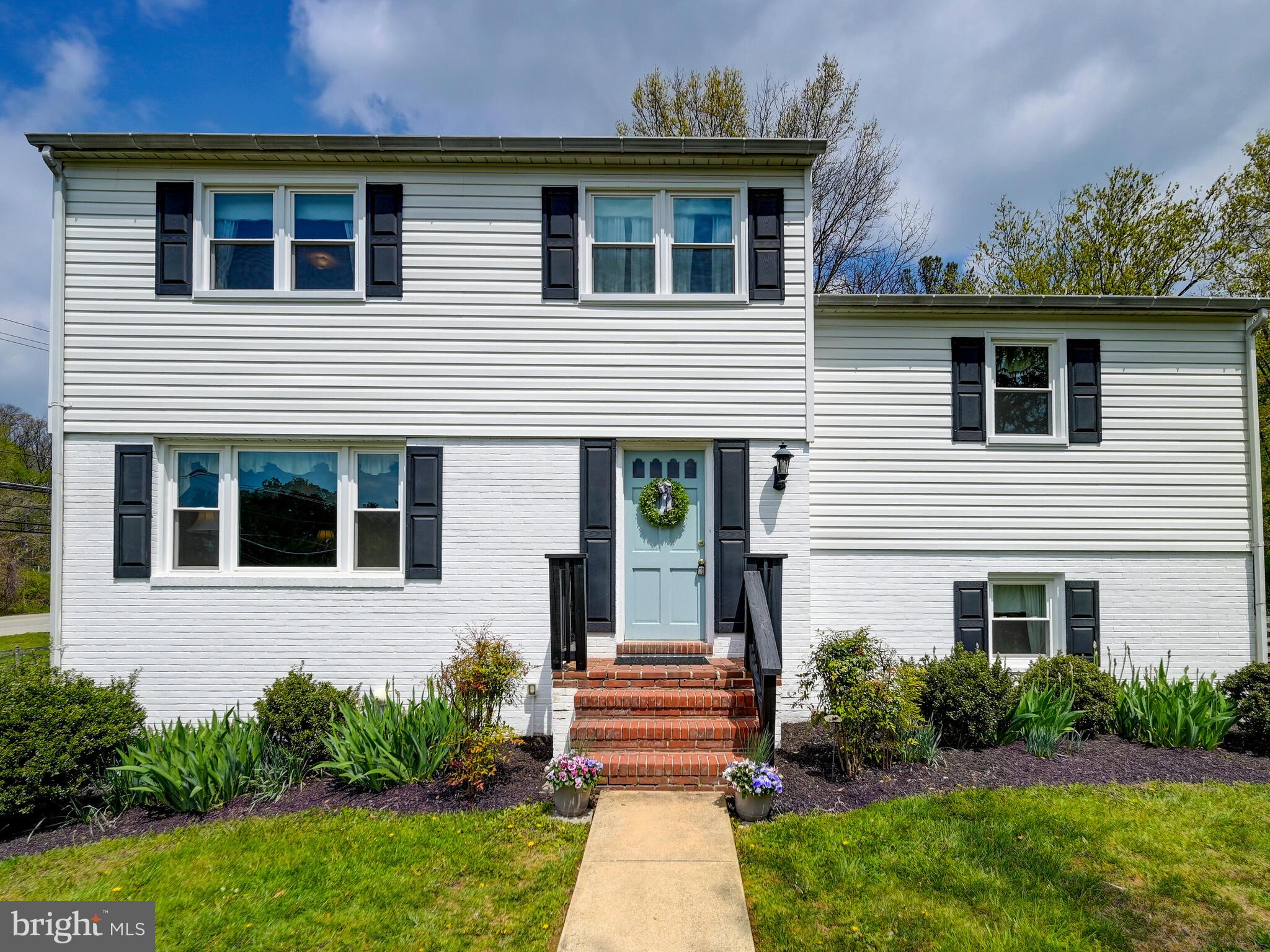 MINE BANK - Residential