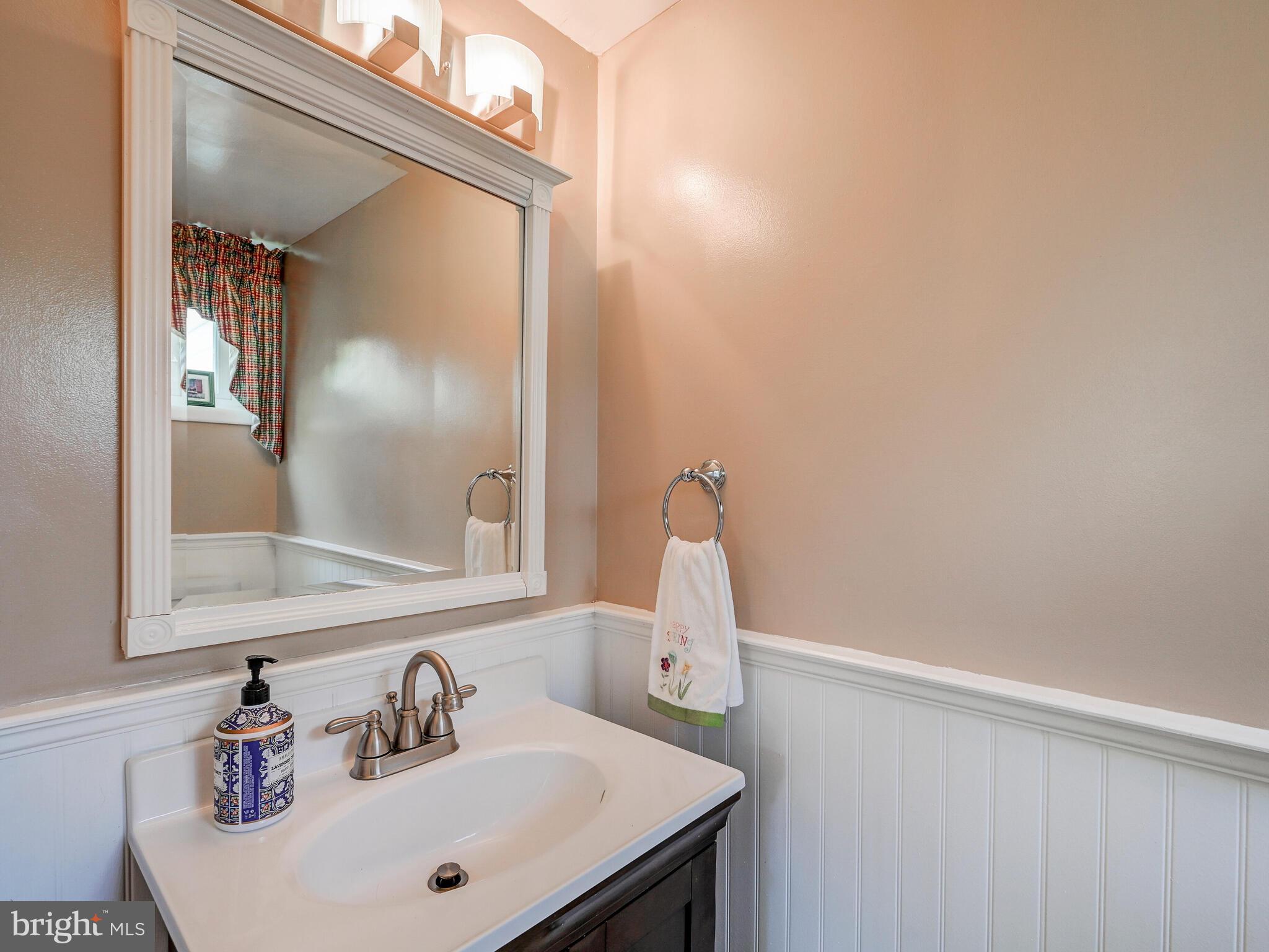 MINE BANK - Residential