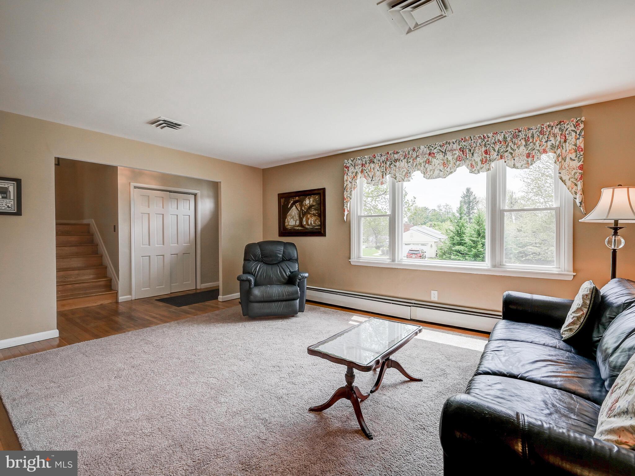 MINE BANK - Residential