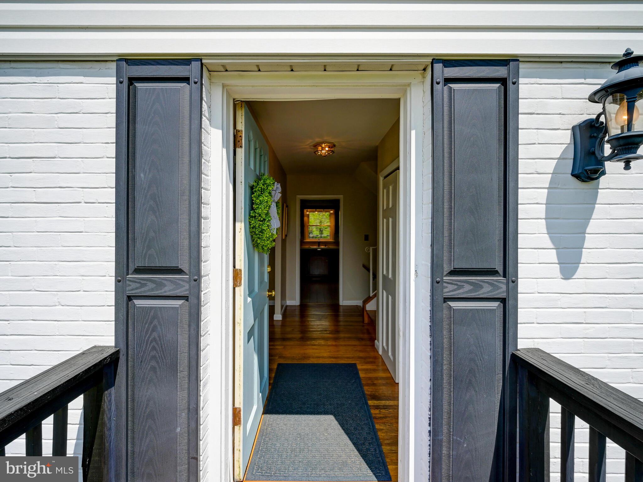 MINE BANK - Residential