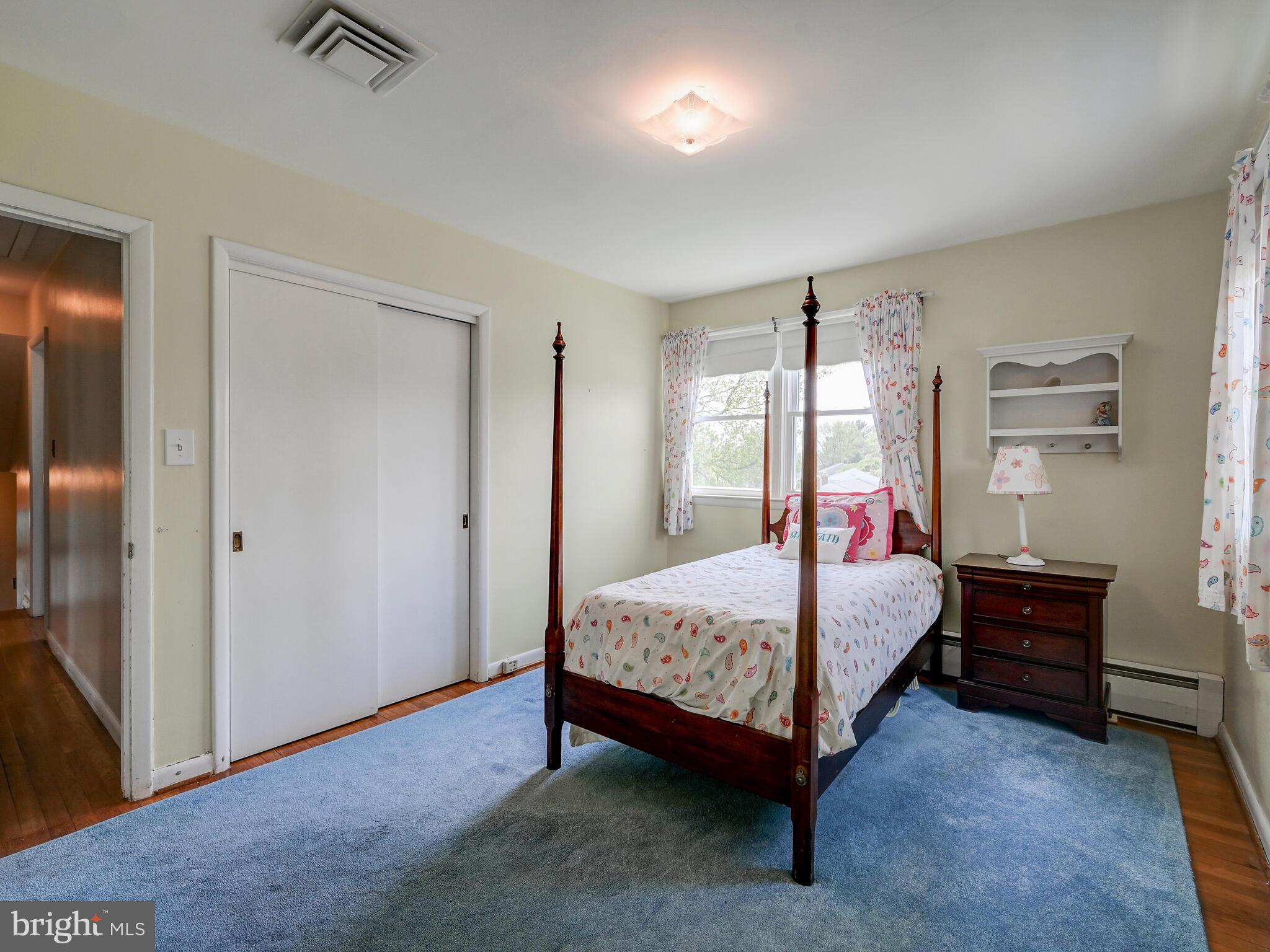 MINE BANK - Residential