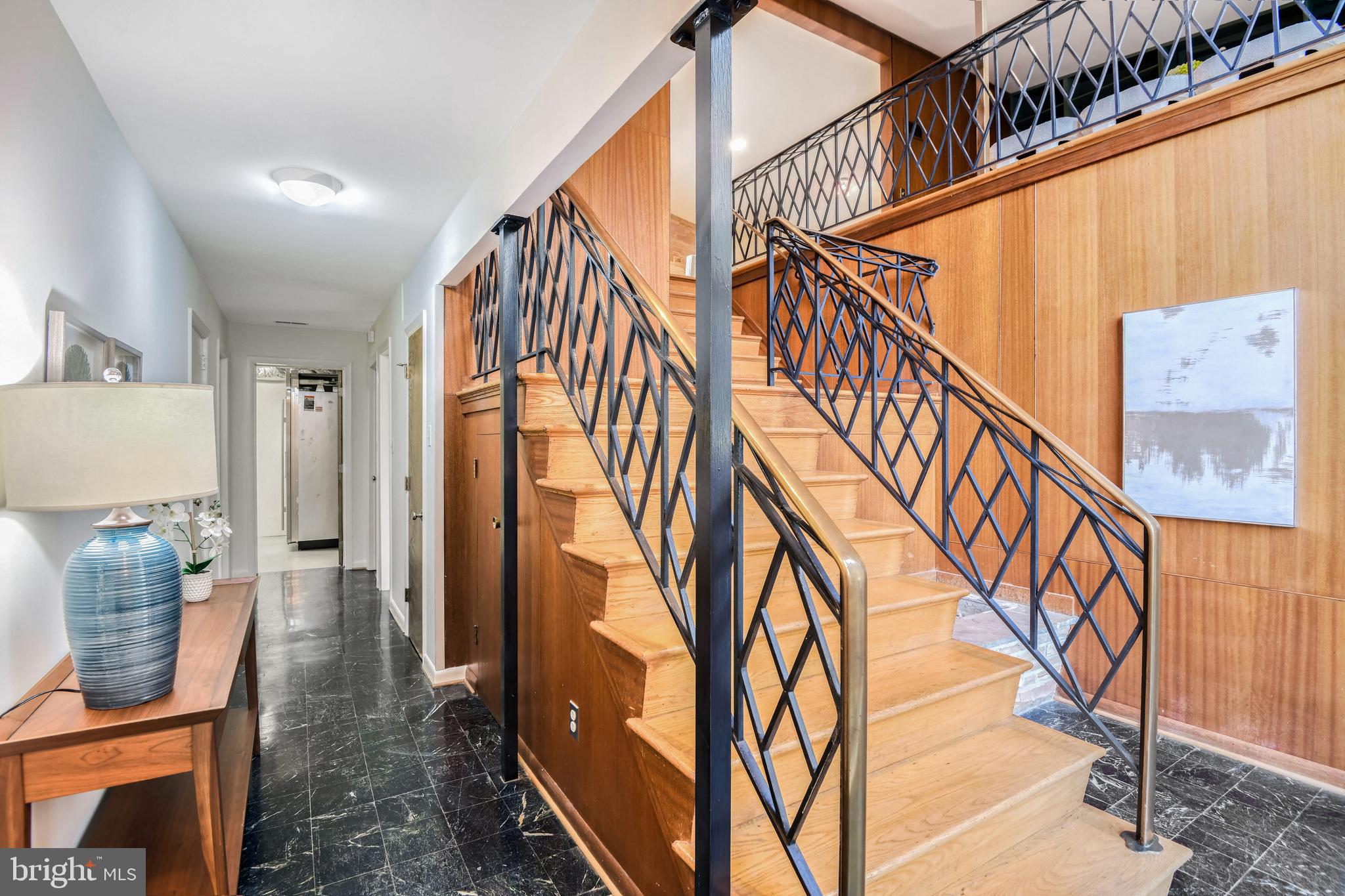 HIGH POINT - Residential