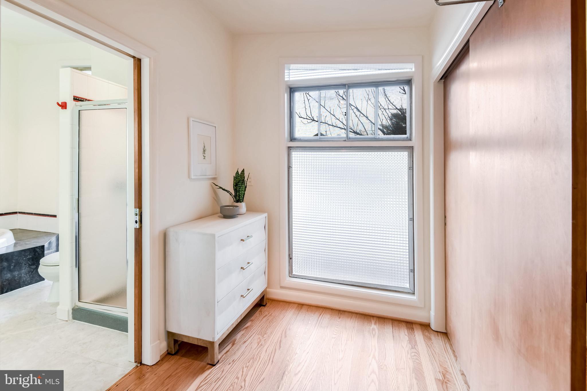 HIGH POINT - Residential