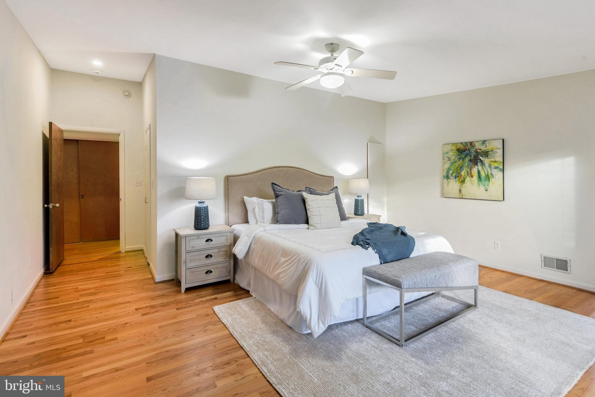 HIGH POINT - Residential