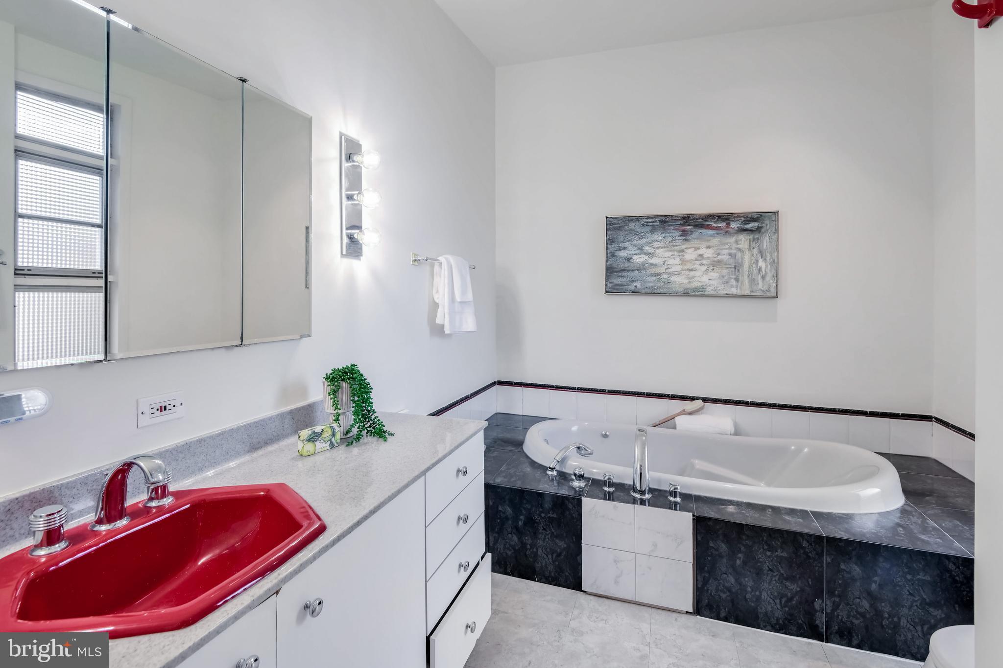 HIGH POINT - Residential