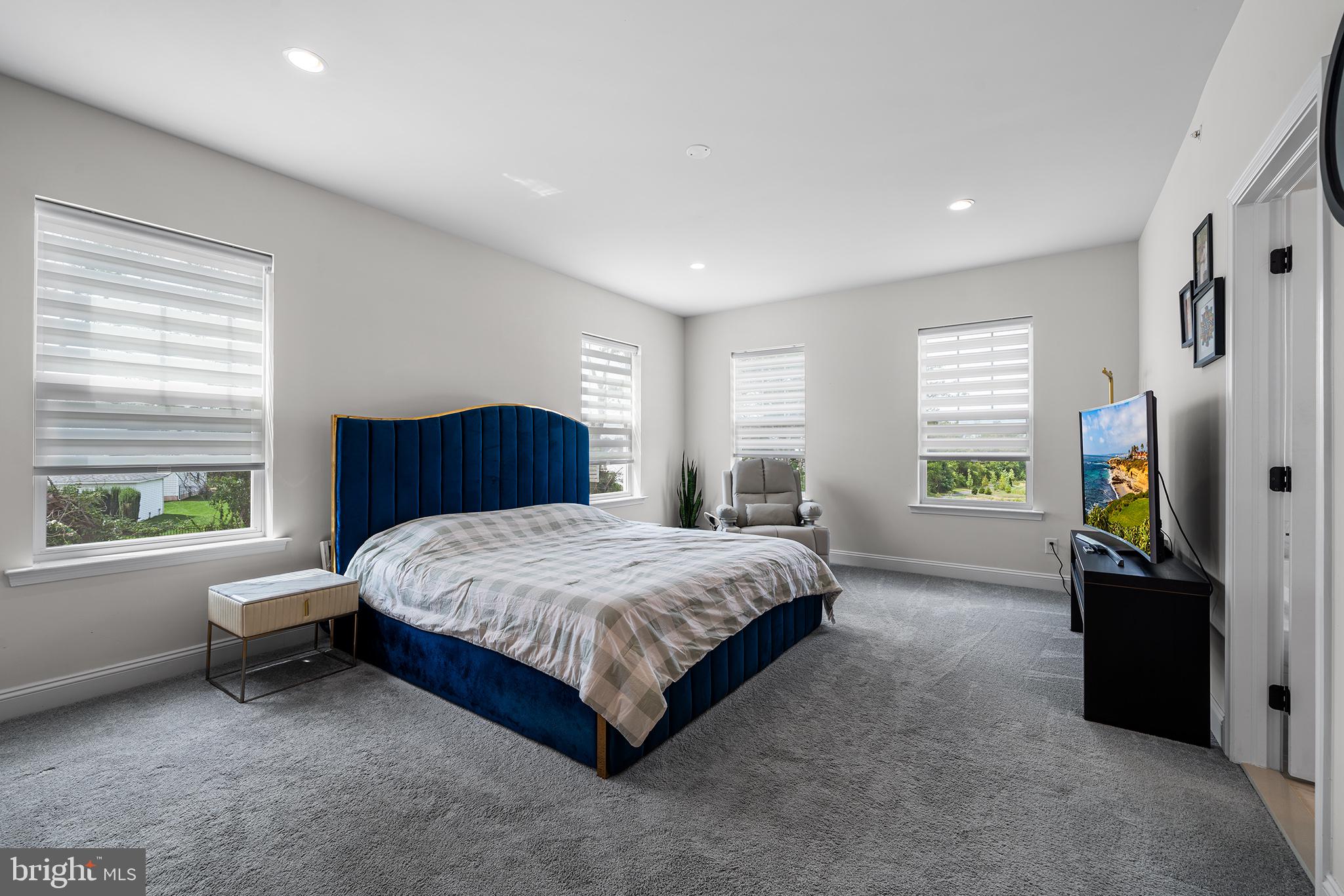 ENCLAVE AT RIDGEWOOD - Residential