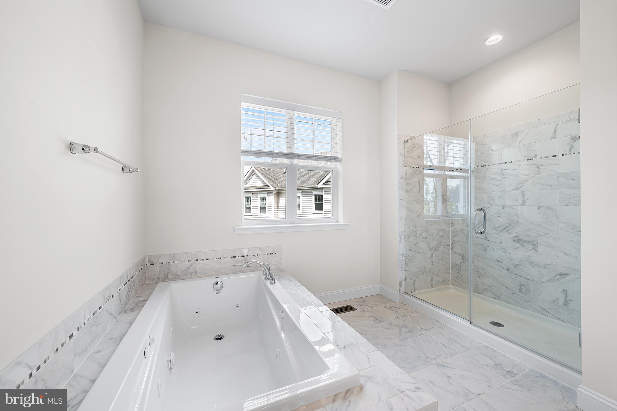 ENCLAVE AT RIDGEWOOD - Residential