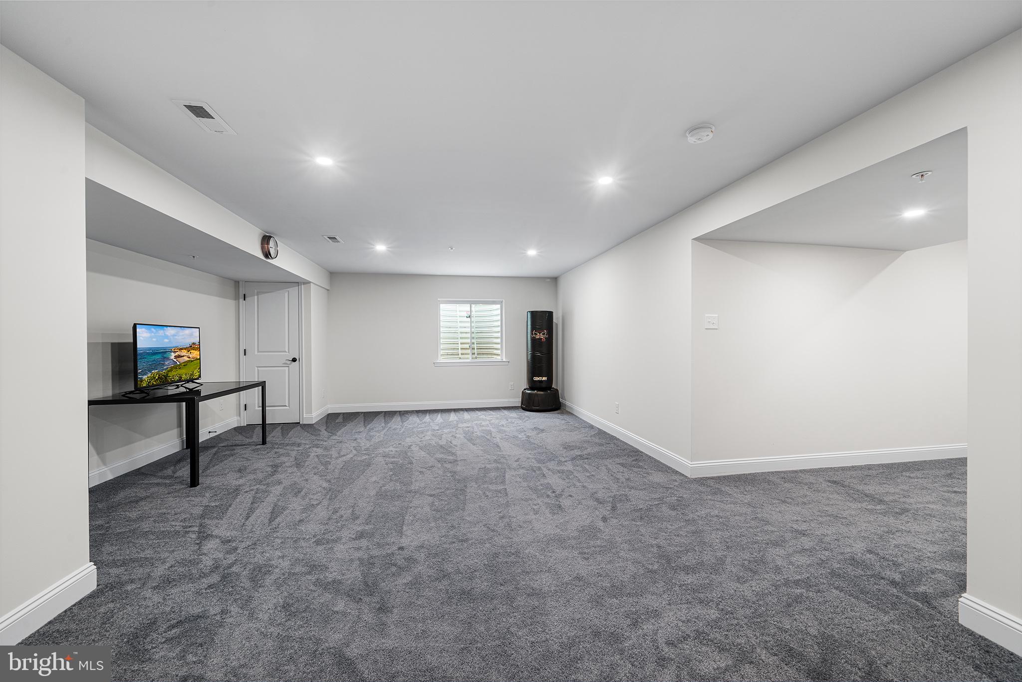 ENCLAVE AT RIDGEWOOD - Residential