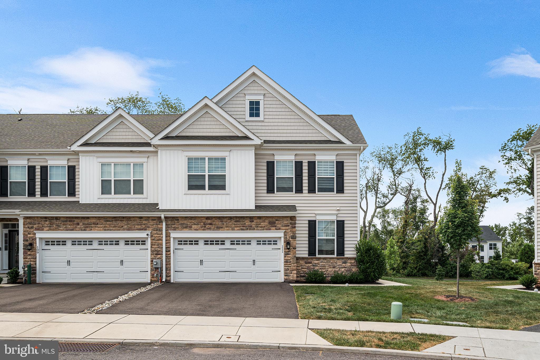 ENCLAVE AT RIDGEWOOD - Residential