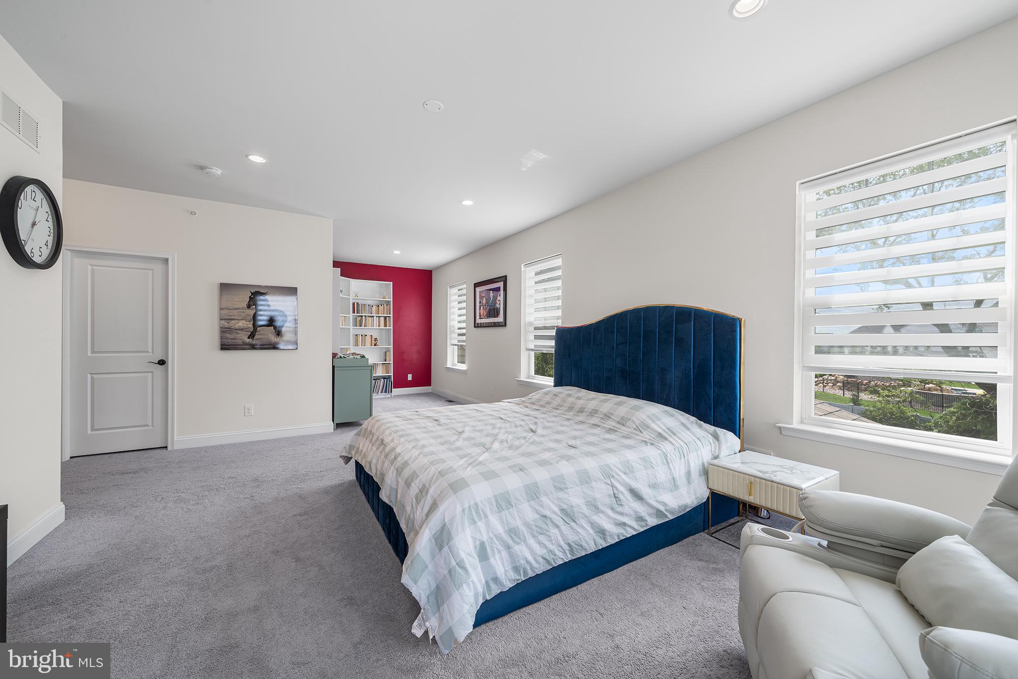 ENCLAVE AT RIDGEWOOD - Residential