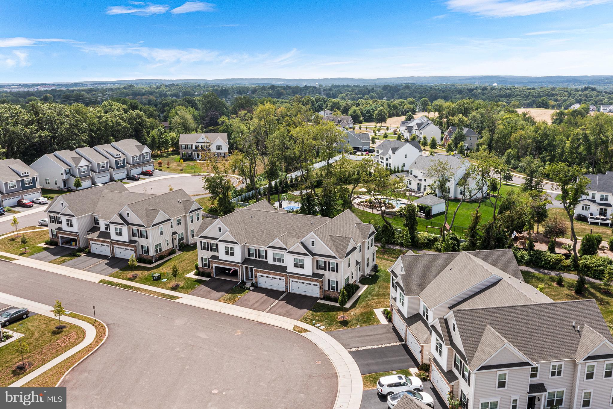 ENCLAVE AT RIDGEWOOD - Residential