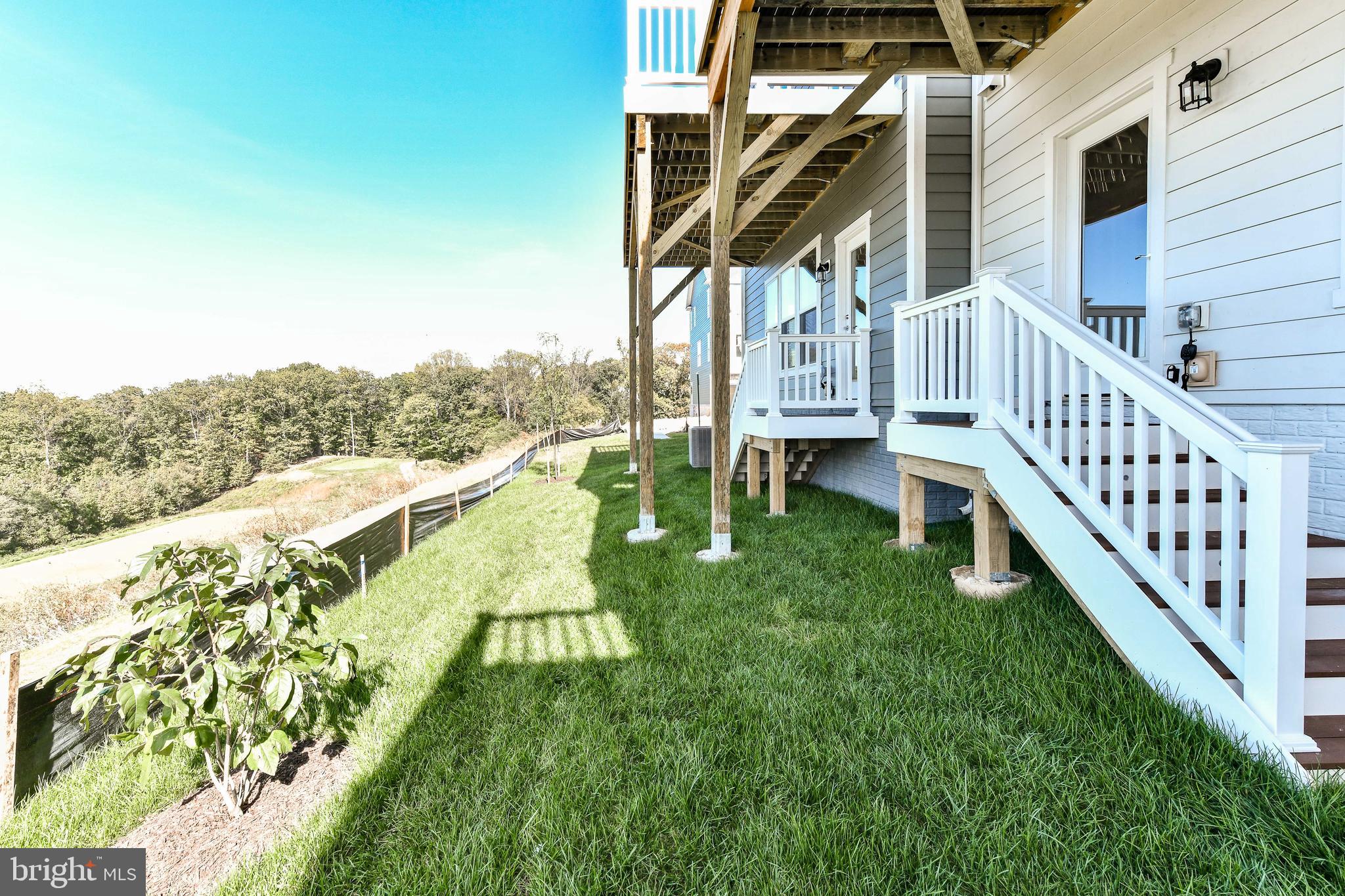 POTOMAC SHORES - Residential Lease