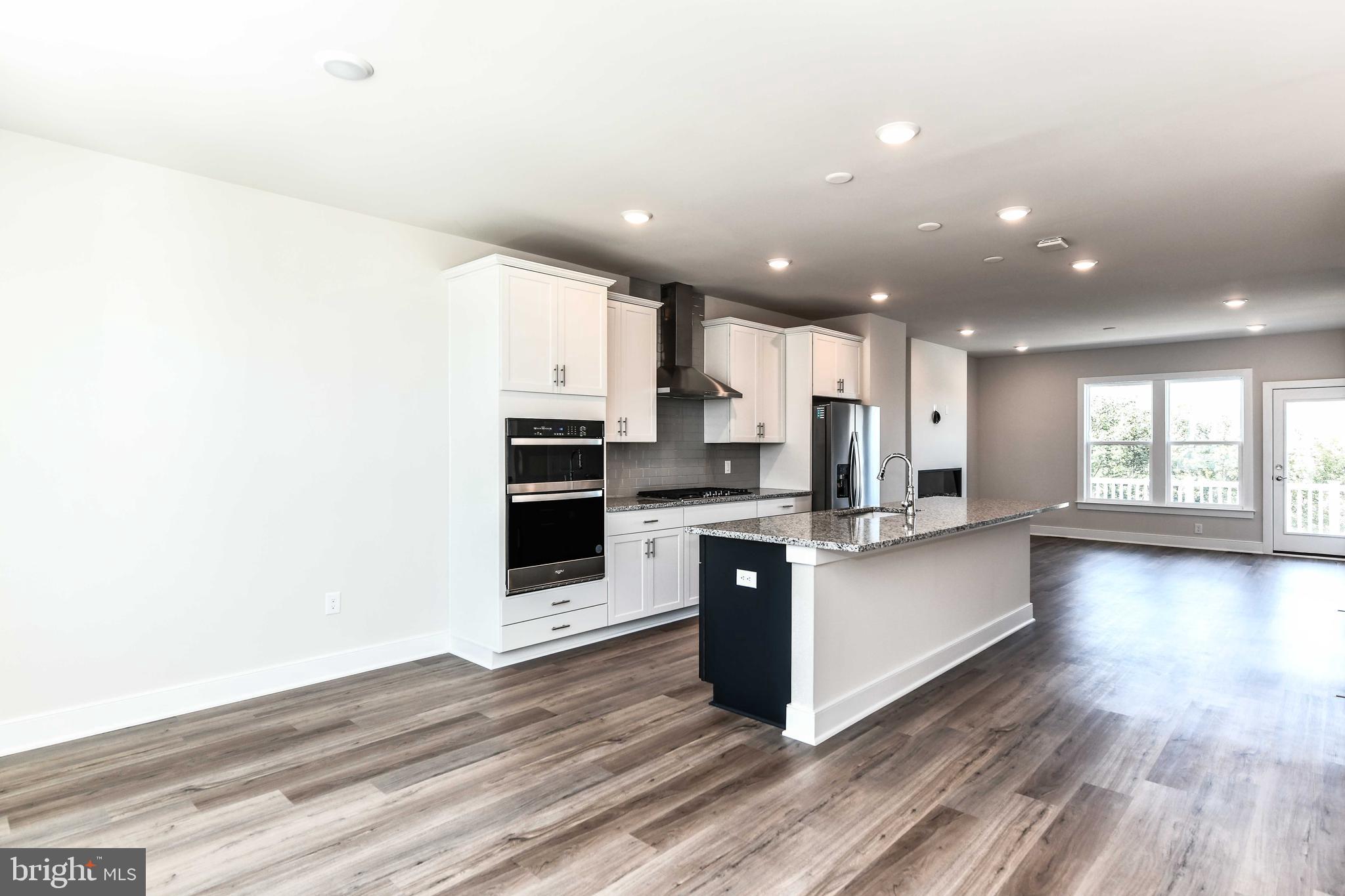 POTOMAC SHORES - Residential Lease