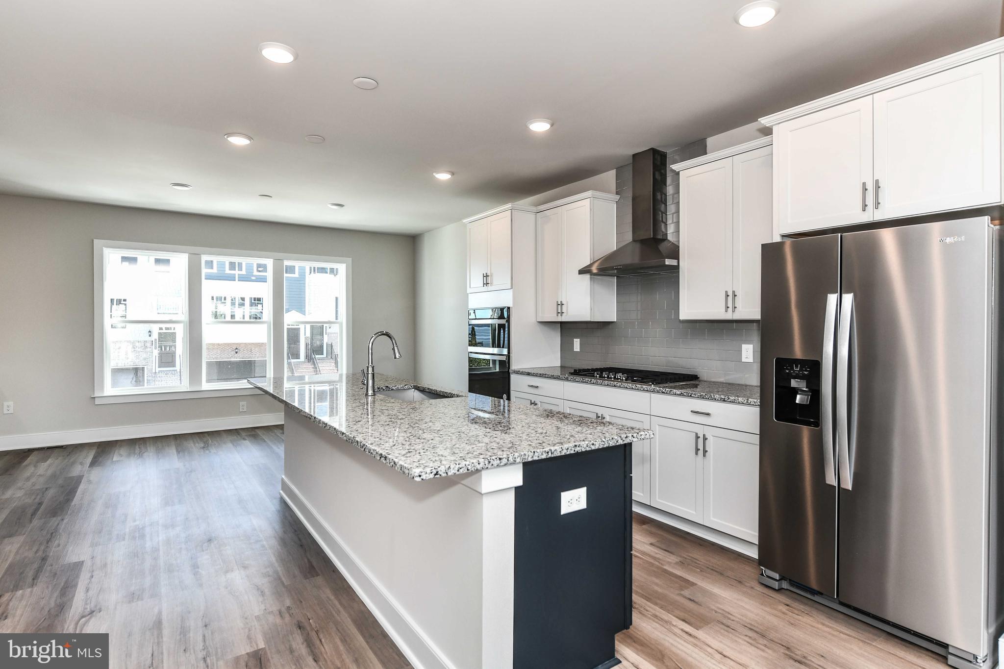 POTOMAC SHORES - Residential Lease