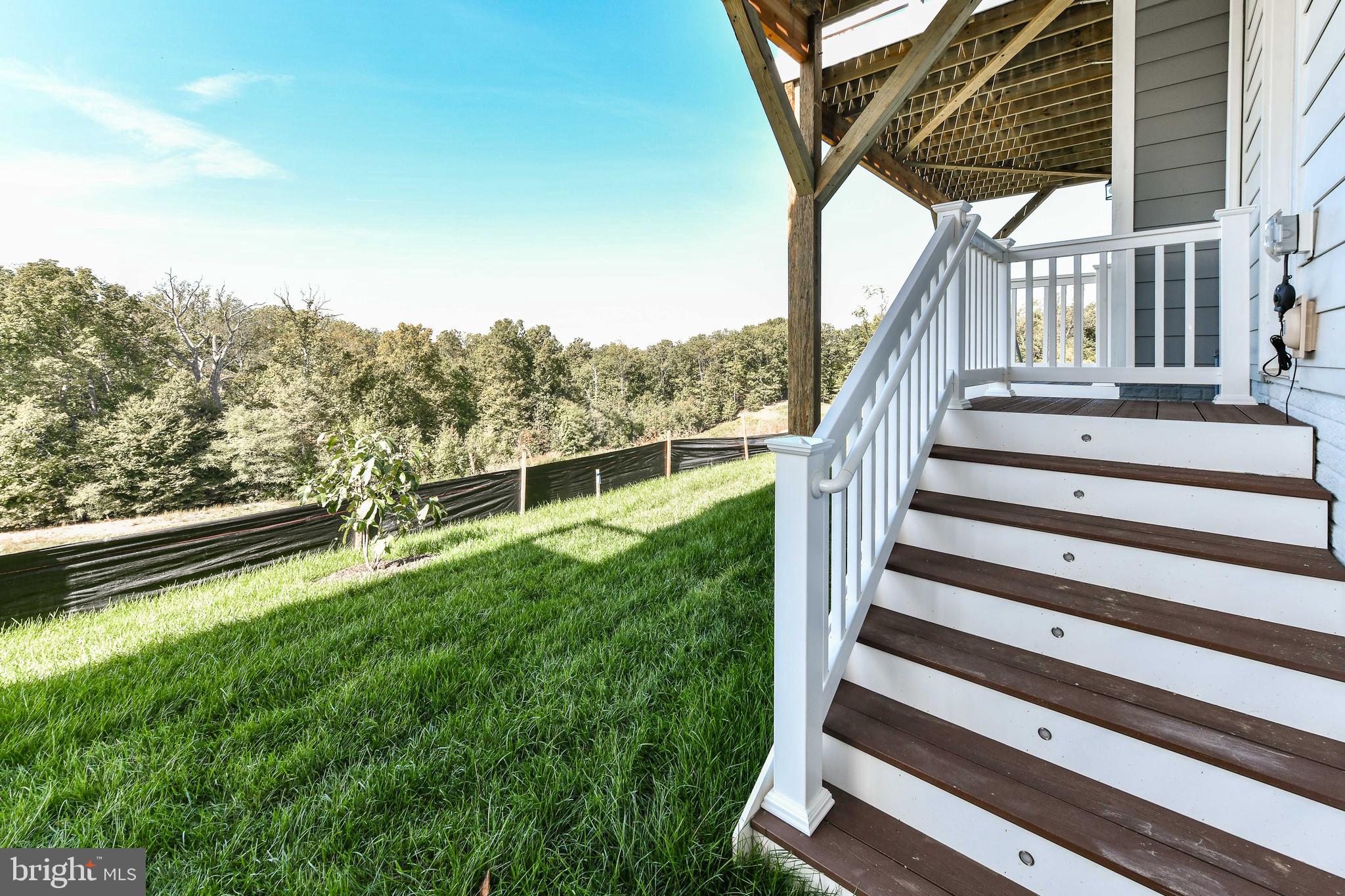 POTOMAC SHORES - Residential Lease