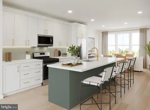 MLS: VALO2128280