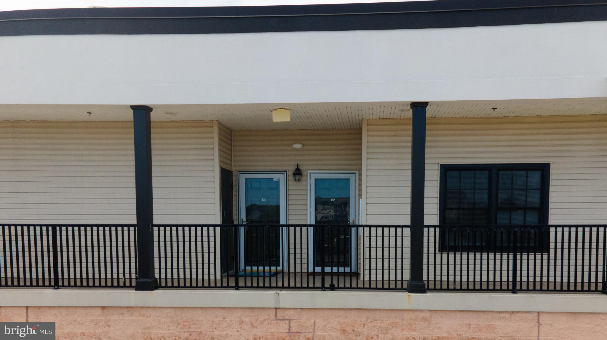 17300 N VILLAGE MAIN BOULEVARD 62