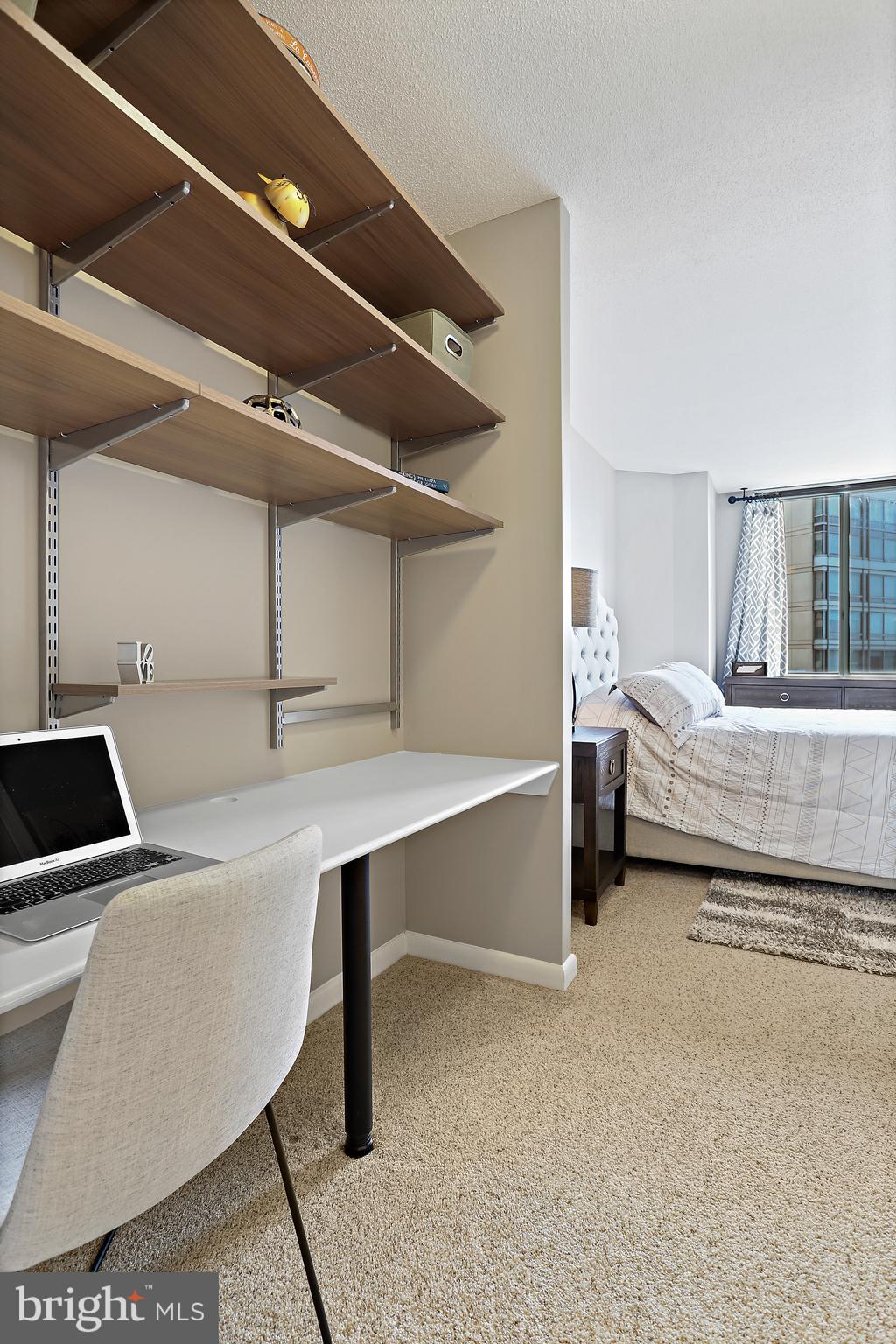 CONTINENTAL - Residential