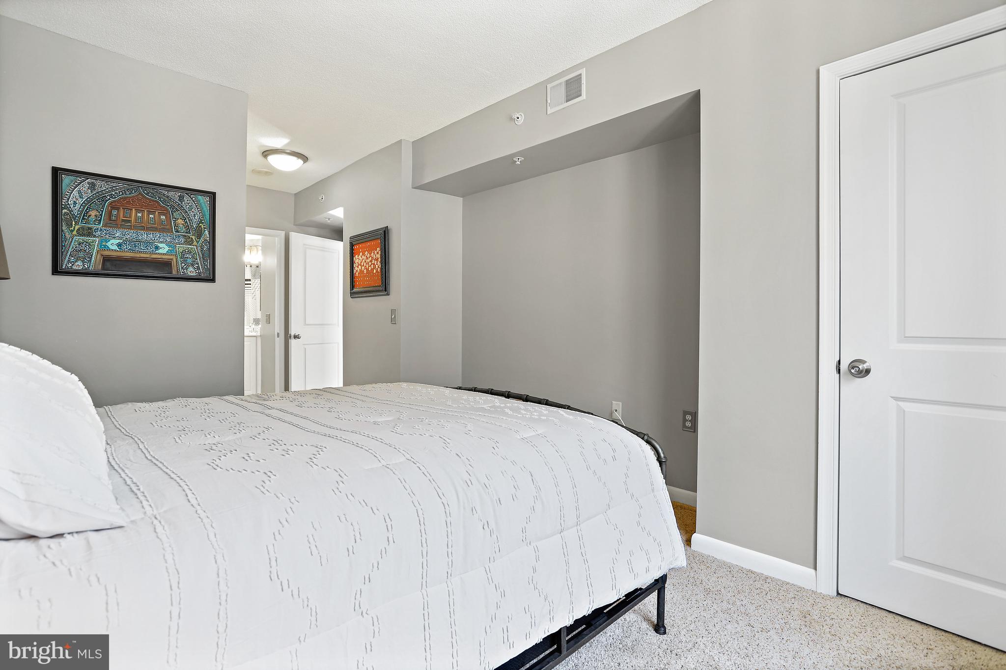 CONTINENTAL - Residential