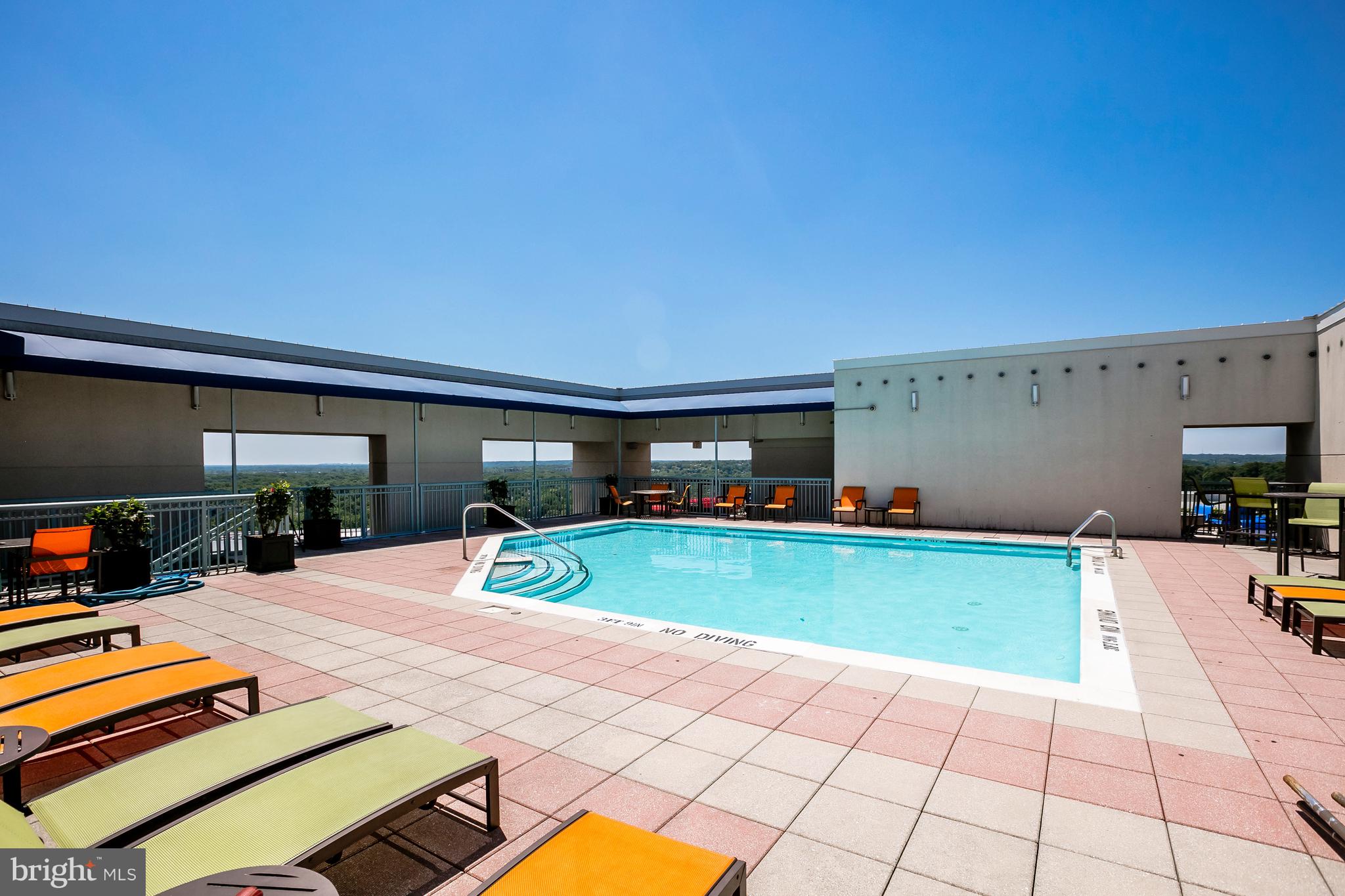 CONTINENTAL - Residential