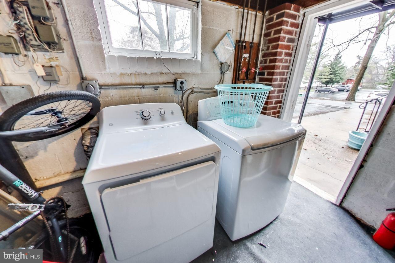 ROSEDALE - Residential Income