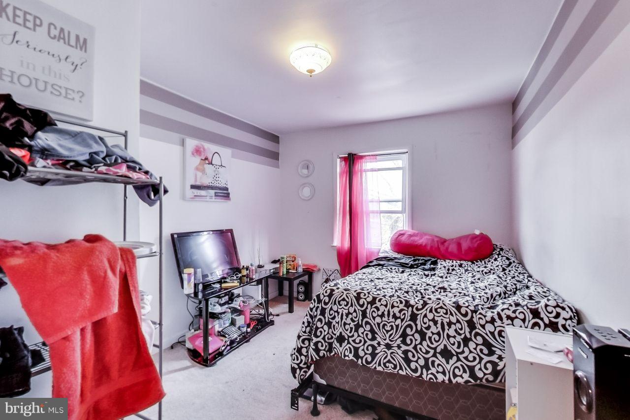 ROSEDALE - Residential Income