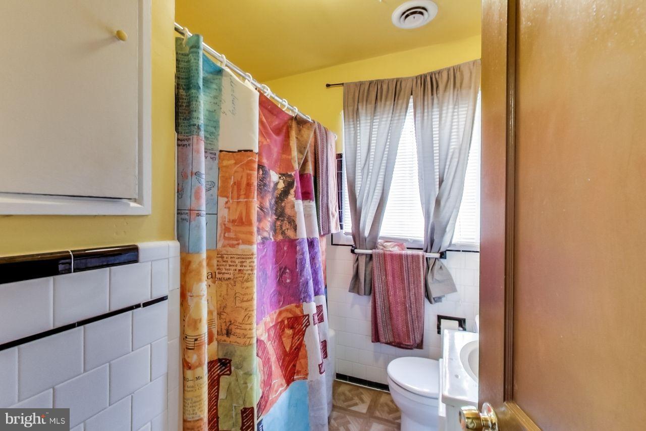 ROSEDALE - Residential Income