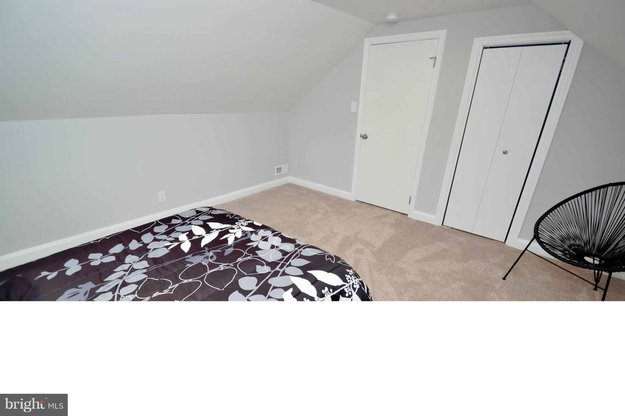 FRANKFORD - Residential