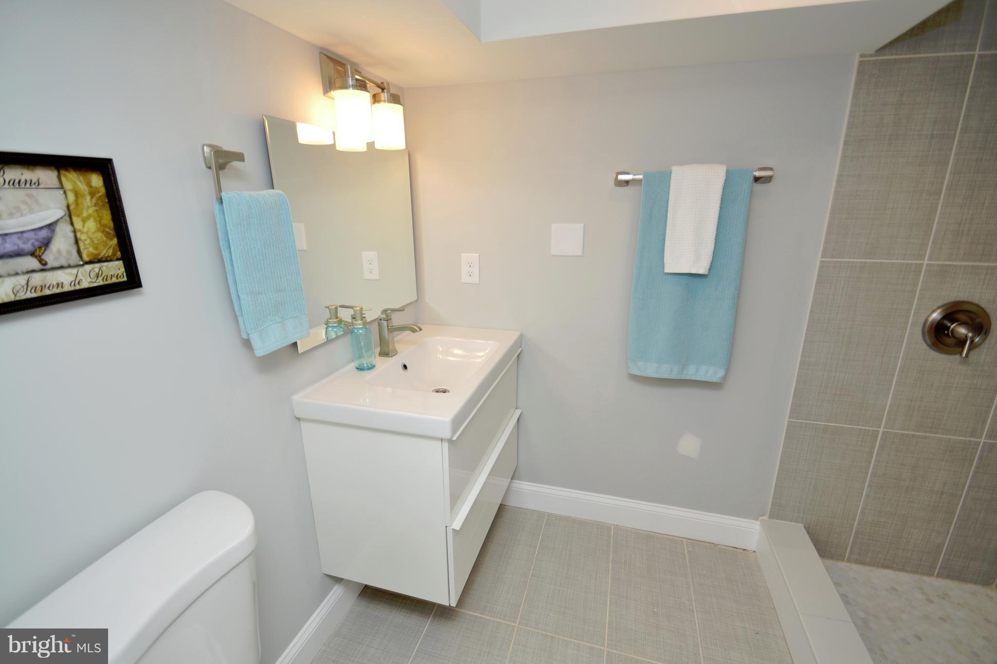 FRANKFORD - Residential