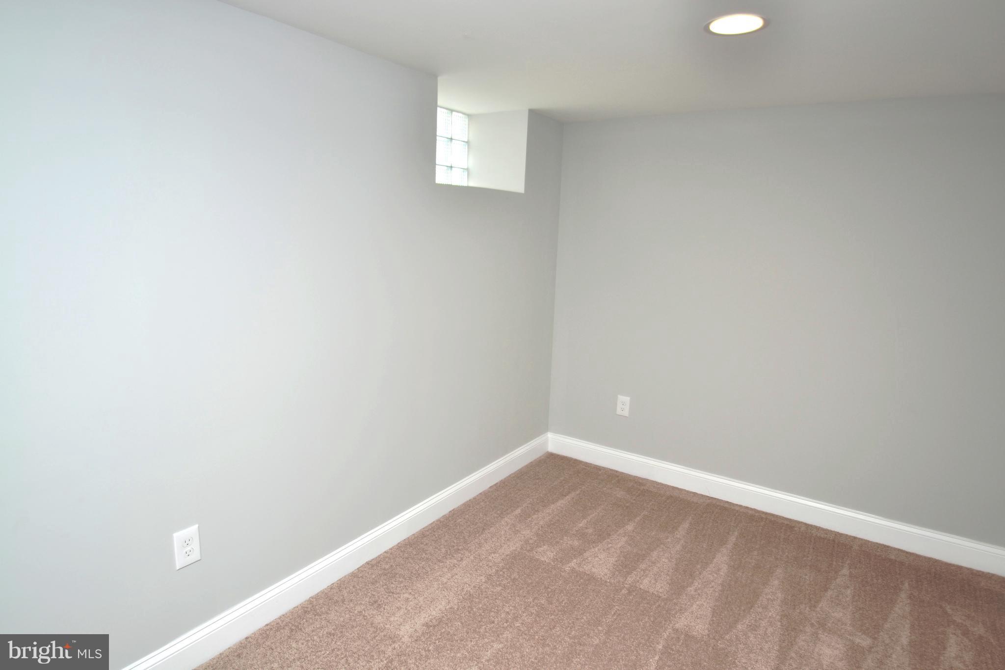 FRANKFORD - Residential