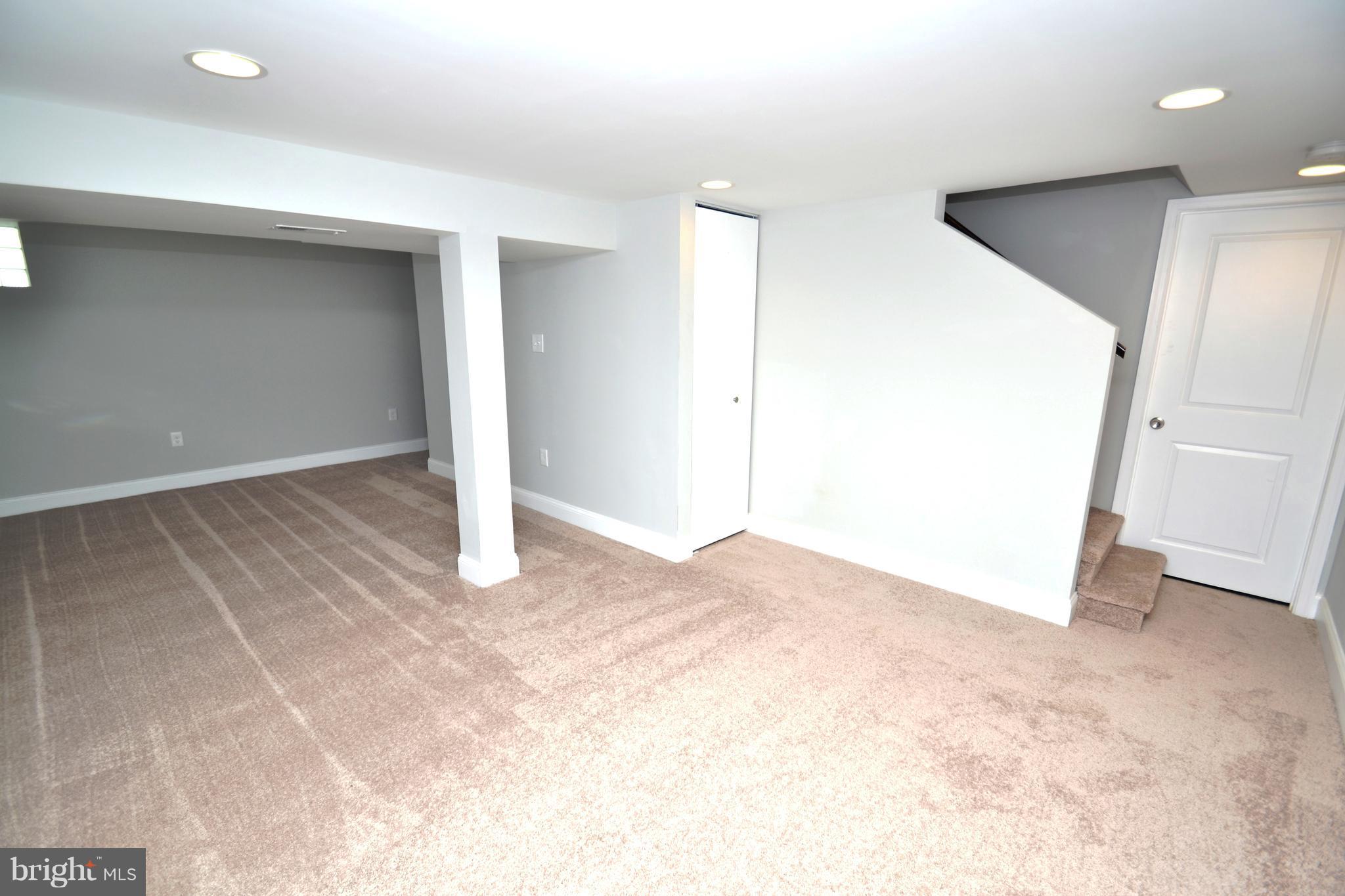 FRANKFORD - Residential