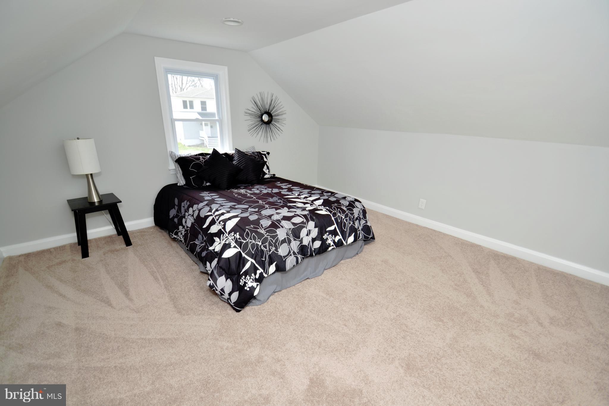 FRANKFORD - Residential