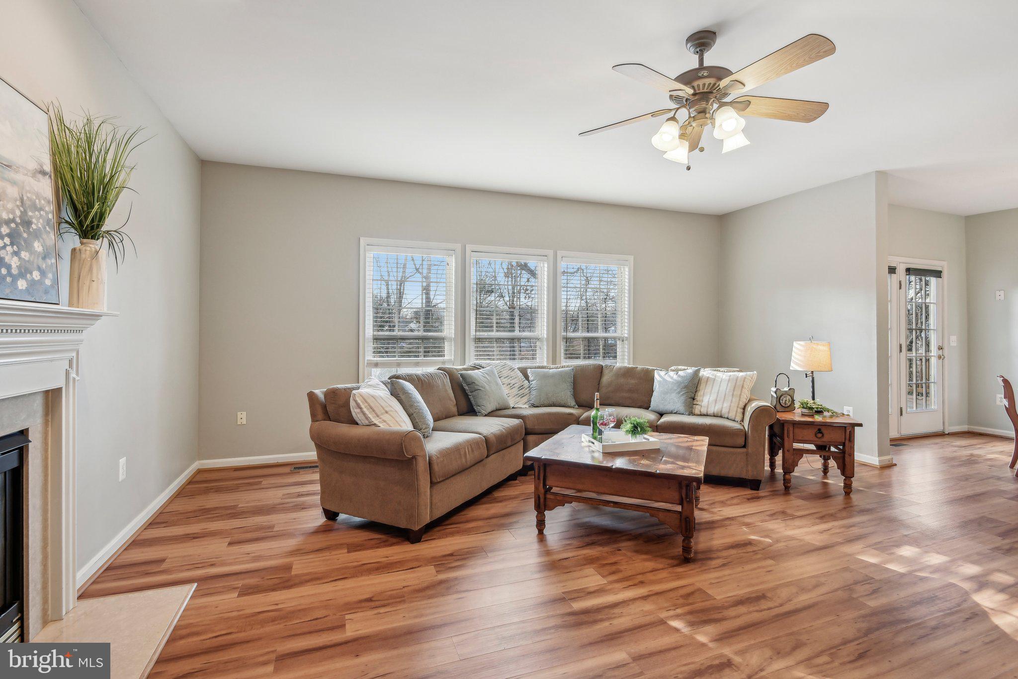 LAURIANNE WOODS - Residential