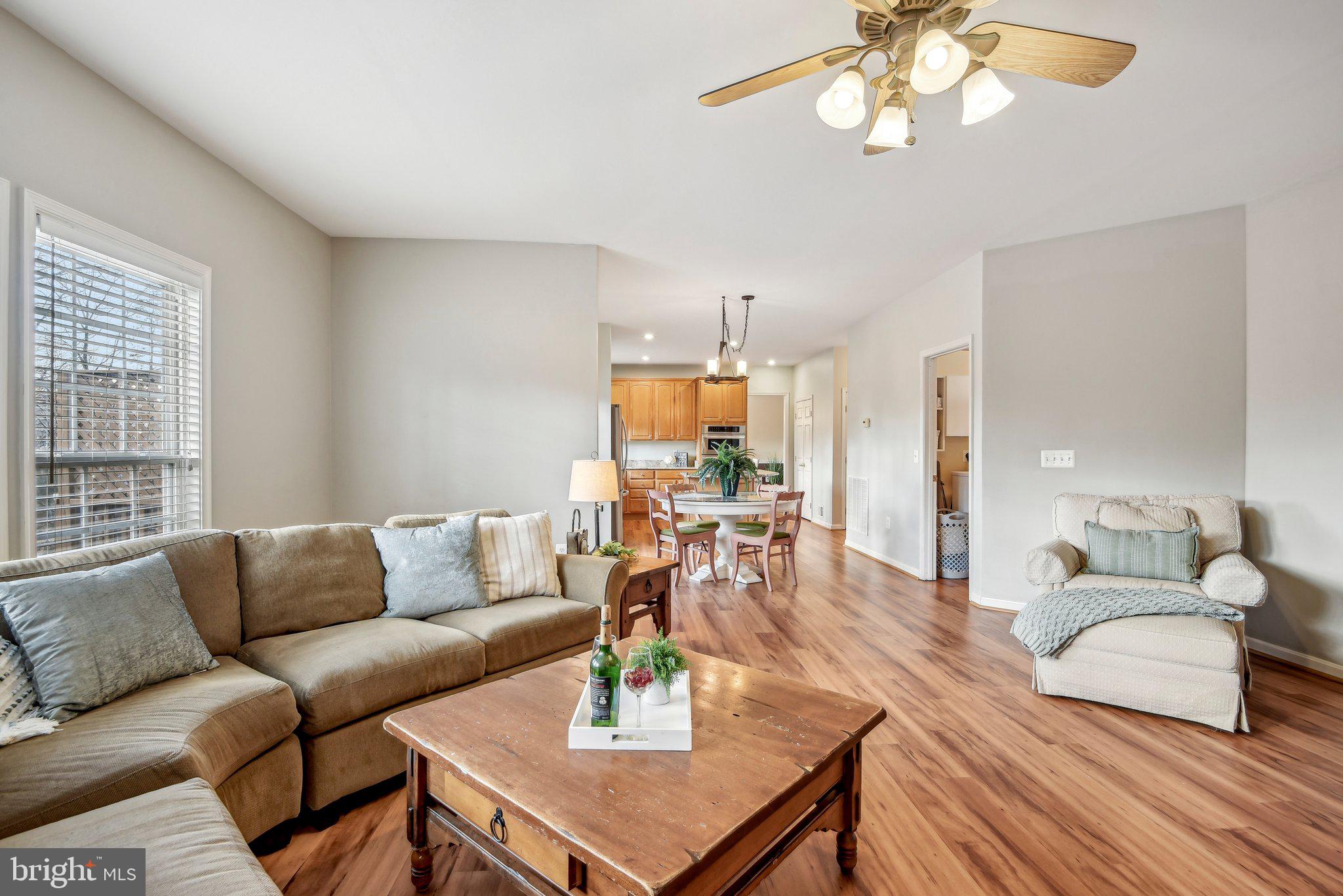 LAURIANNE WOODS - Residential