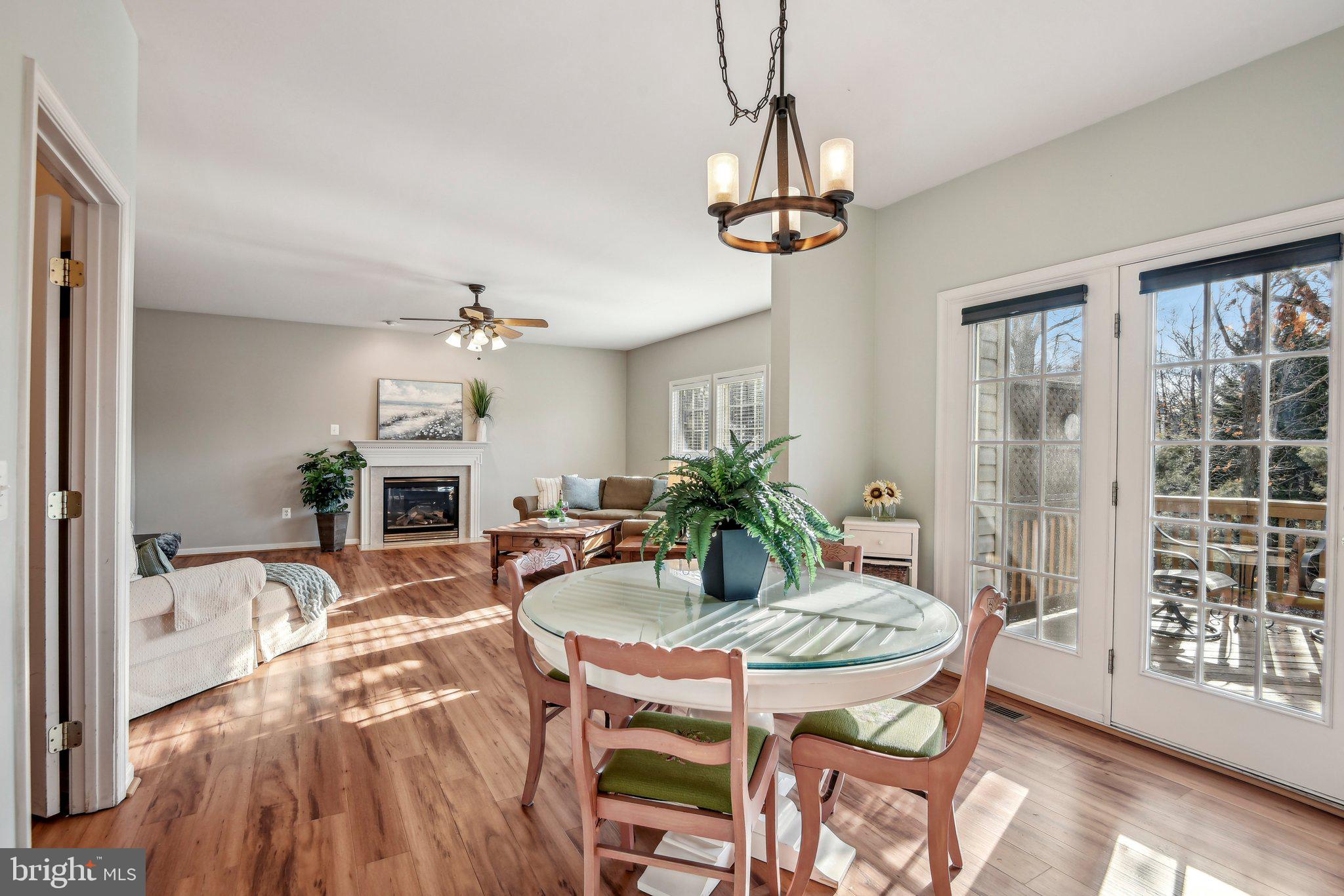 LAURIANNE WOODS - Residential