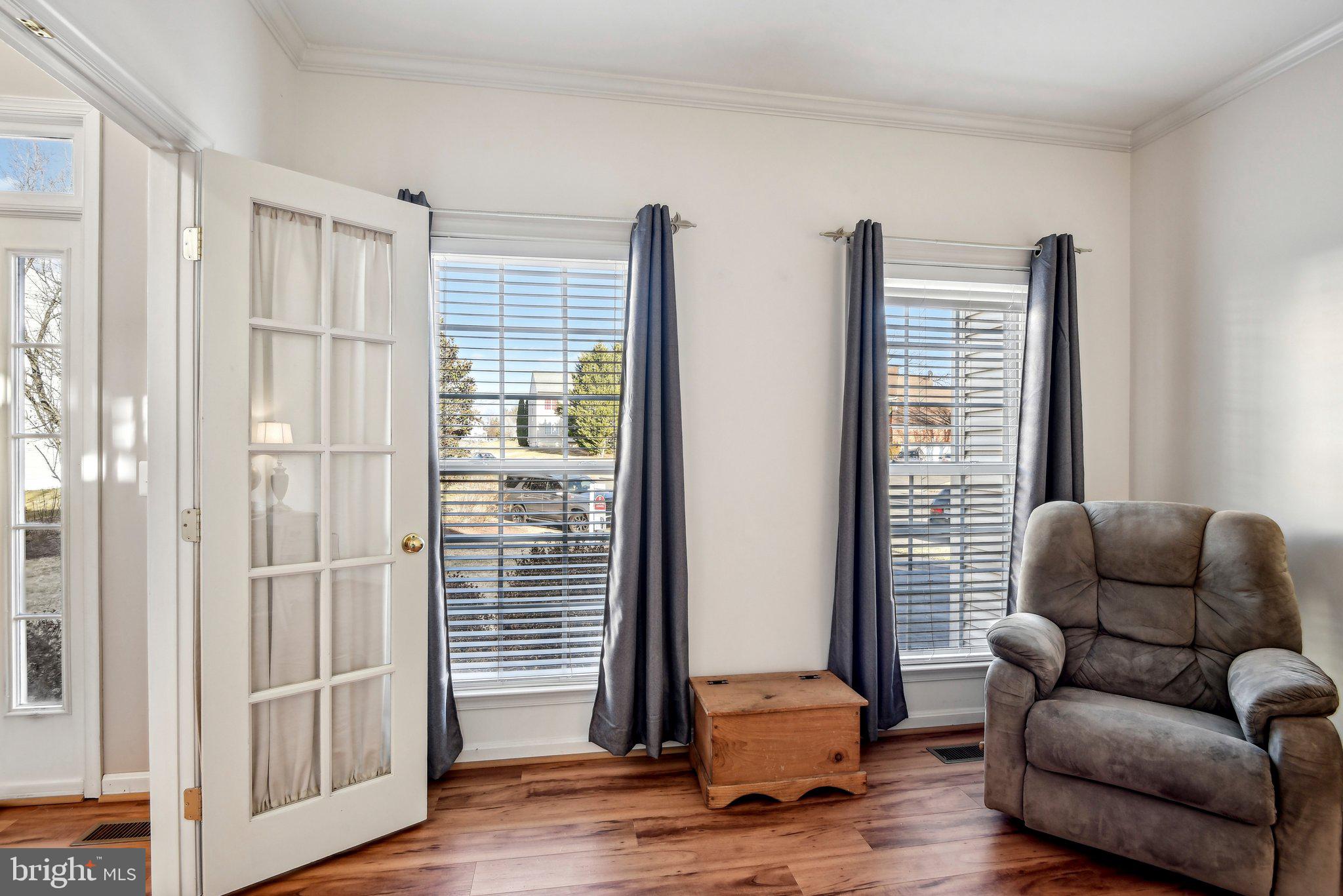 LAURIANNE WOODS - Residential